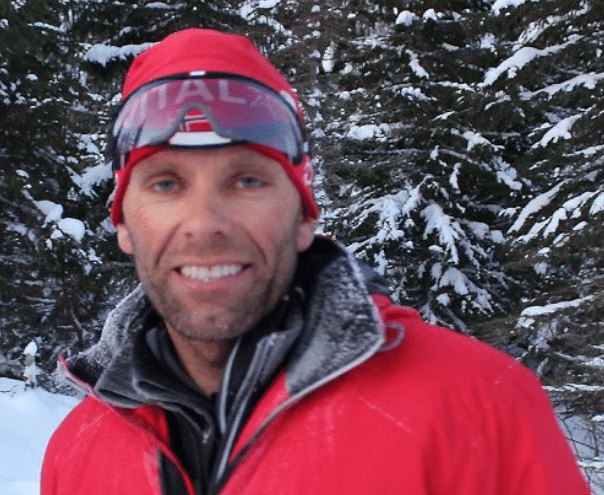 Jon Arne Enevoldsen, norskfødt langrennstrener og skiskytter-trener med internasjonal coaching-erfaring fra USA og Canada, teknisk rådgiver for FFSKIS AI Ski Trener.