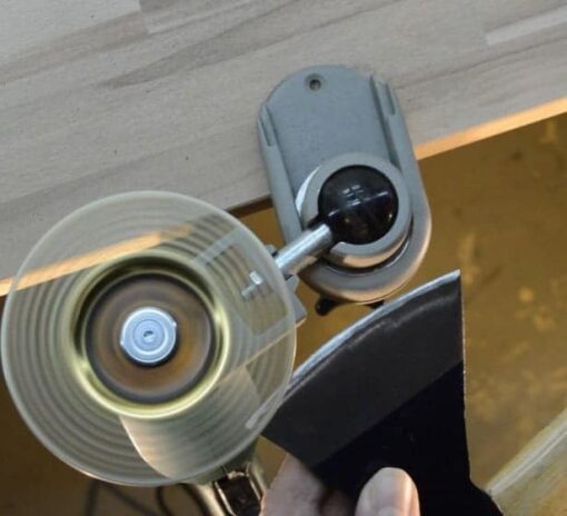 Diamond View Disk, en slipe skive man ser igjennom passer perfekt til drillen. slipper pigger uten å varme dem opp. Må prøves. aldri mere glipp tak. Slipeskive til Rulleski Pigger